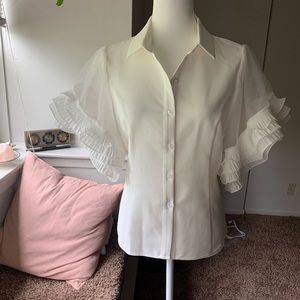 Flutter sleeve summer top